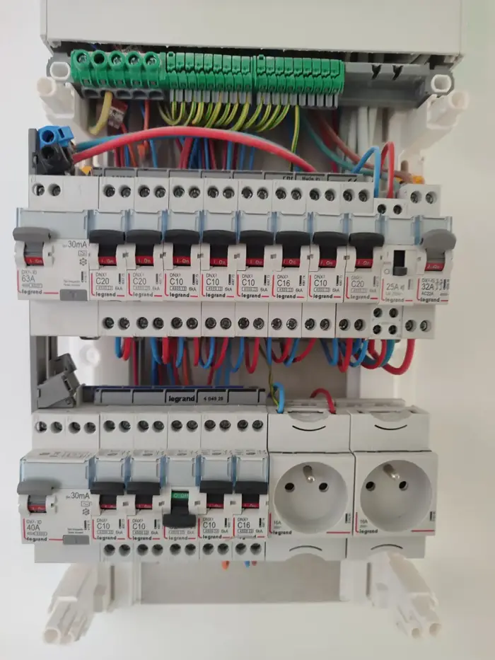 Travaux électriques réalisés à Aix-en-Provence